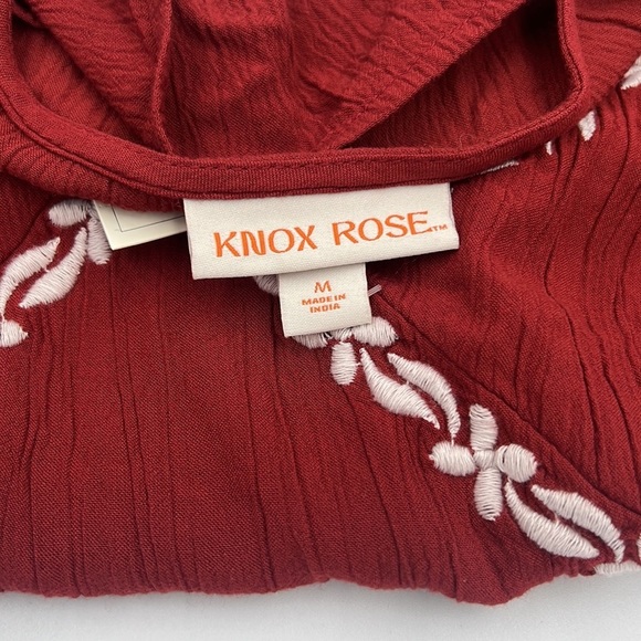 Knox Rose Embroidered Blouse - Picture 5 of 6